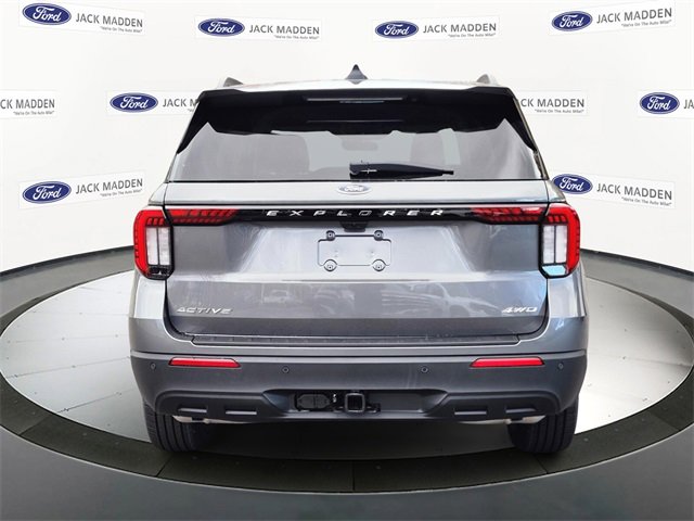 New 2026 Ford Explorer Active image 4