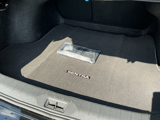 New 2026 Nissan Sentra SR image 18