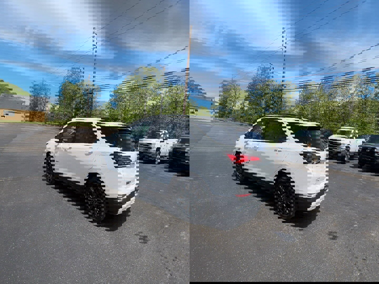 Used 2023 Chevrolet Equinox RS image 7