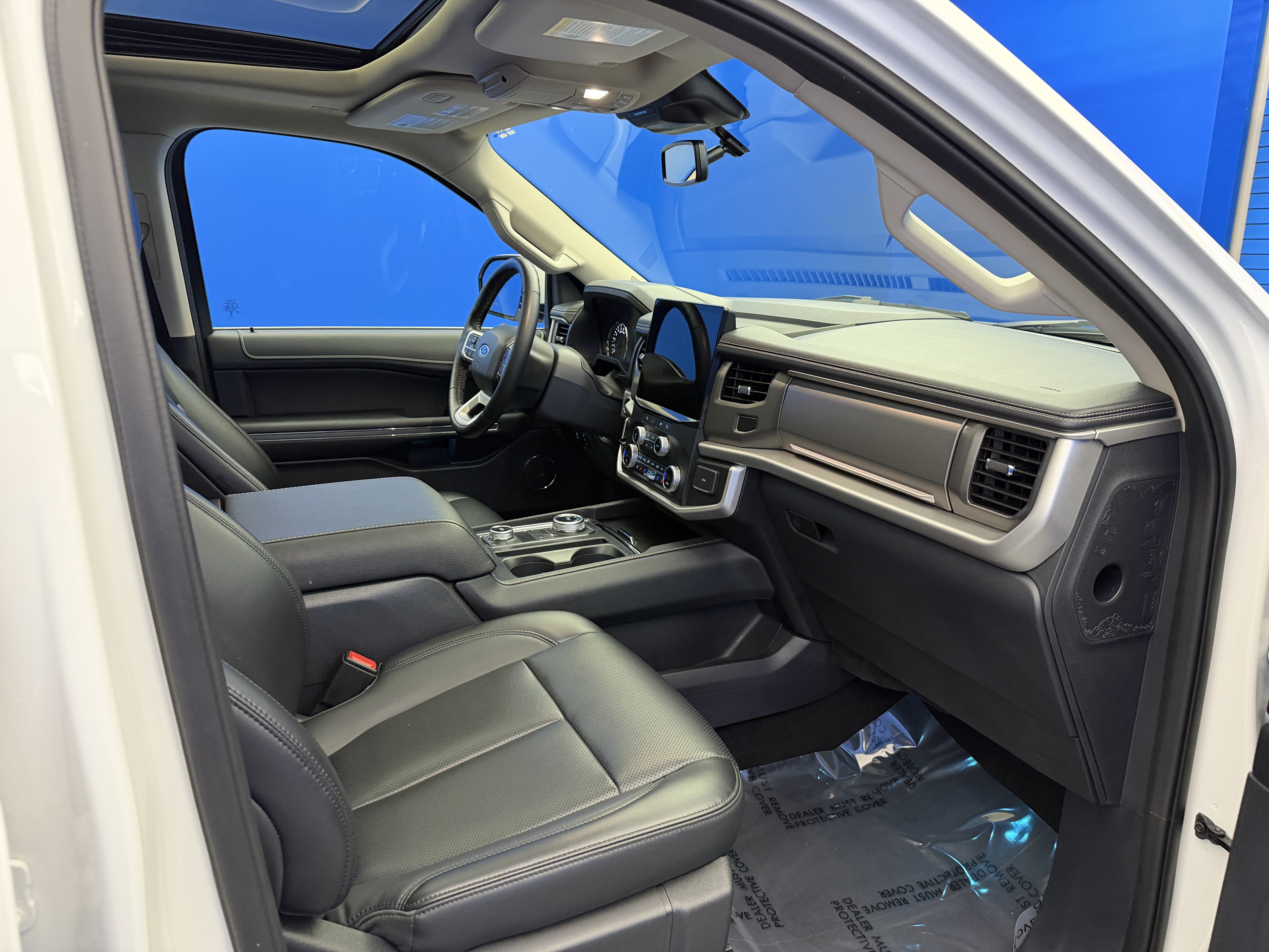 Used 2024 Ford Expedition Max XLT AWD/4WD image 25
