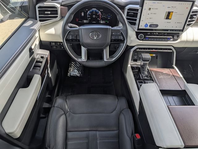 Used 2024 Toyota Sequoia Capstone image 12