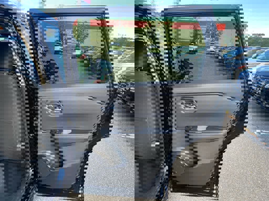 New 2026 Nissan Rogue SV image 23