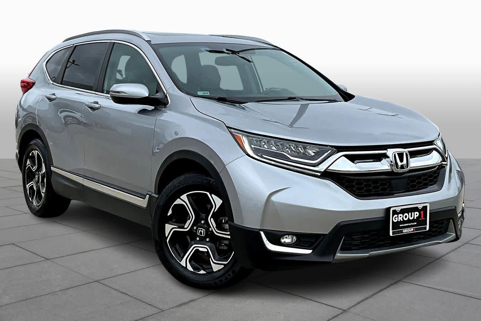 Used 2019 Honda CR-V Touring image 3