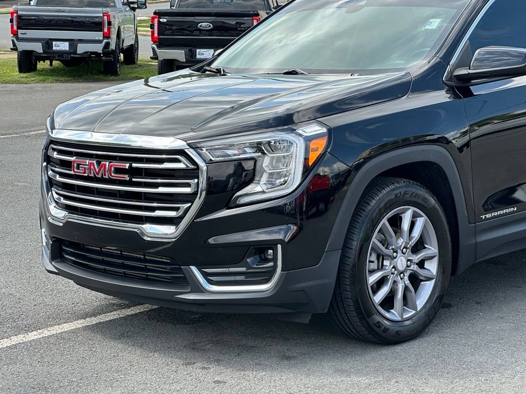 Used 2024 GMC Terrain SLT FWD image 37