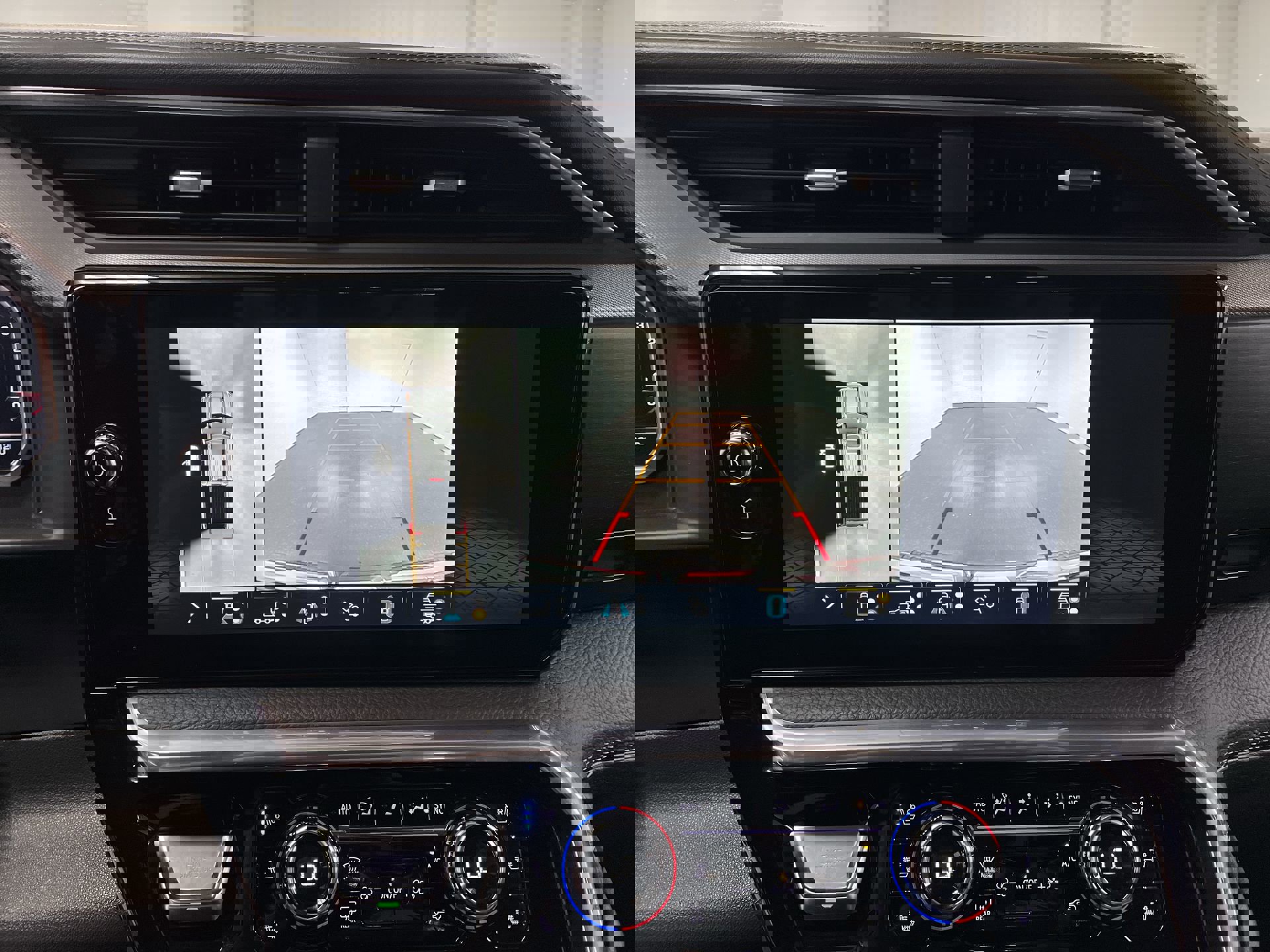 Certified 2022 GMC Sierra 1500 Denali image 61