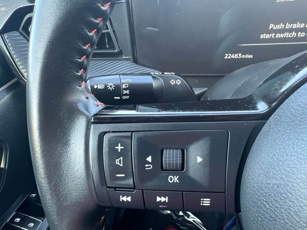 Used 2025 Nissan Kicks SR FWD image 21
