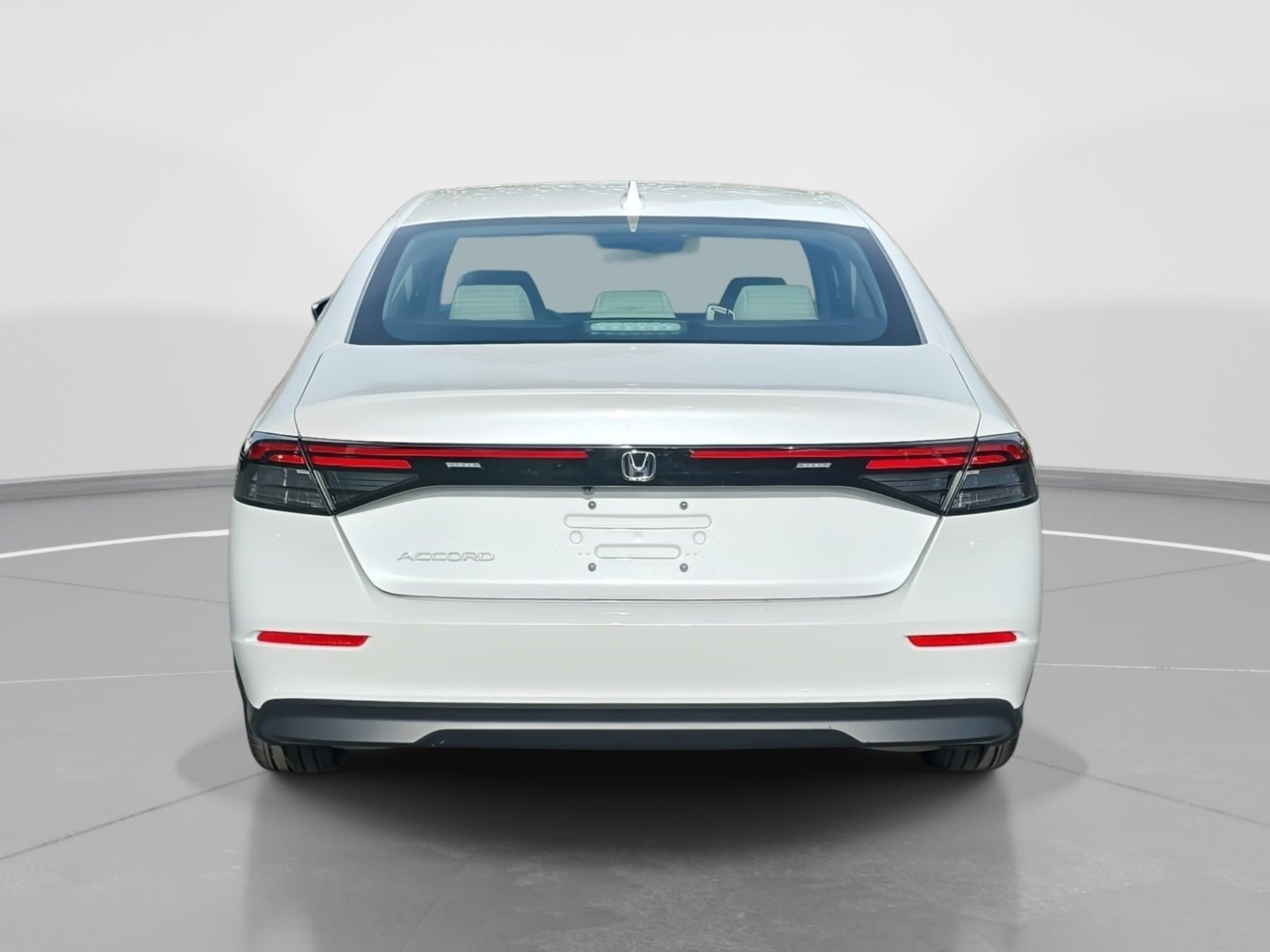 Certified 2025 Honda Accord LX image 6