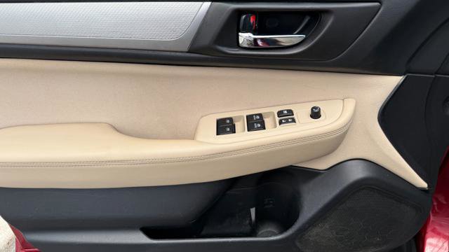 Used 2018 Subaru Outback 2.5i Premium image 12