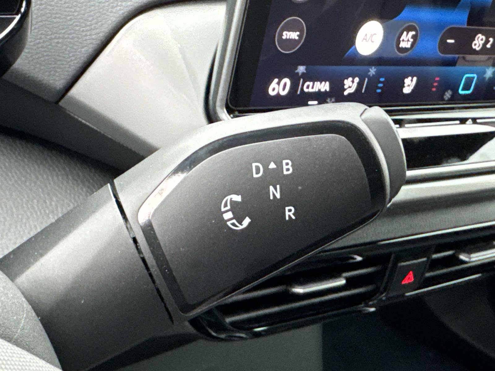 New 2025 Volkswagen ID.4 Pro S image 16