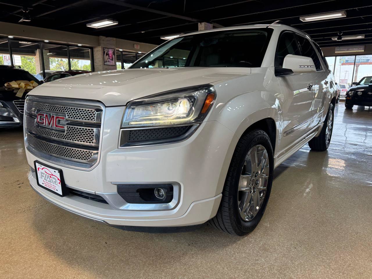 Used 2014 GMC Acadia Denali AWD/4WD image 3