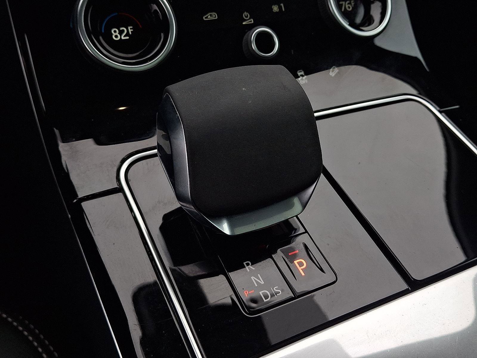 Used 2021 Land Rover Range Rover Velar R-Dynamic S image 15