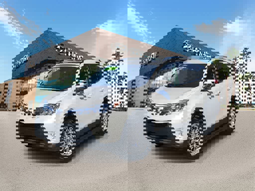 Used 2015 Toyota RAV4 Limited w/ Technology Package image 1