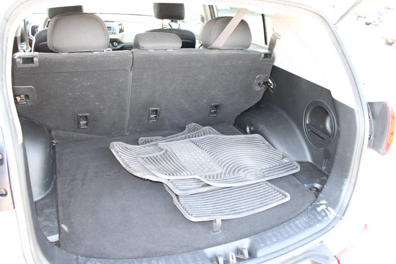 Used 2016 Kia Sportage LX image 24