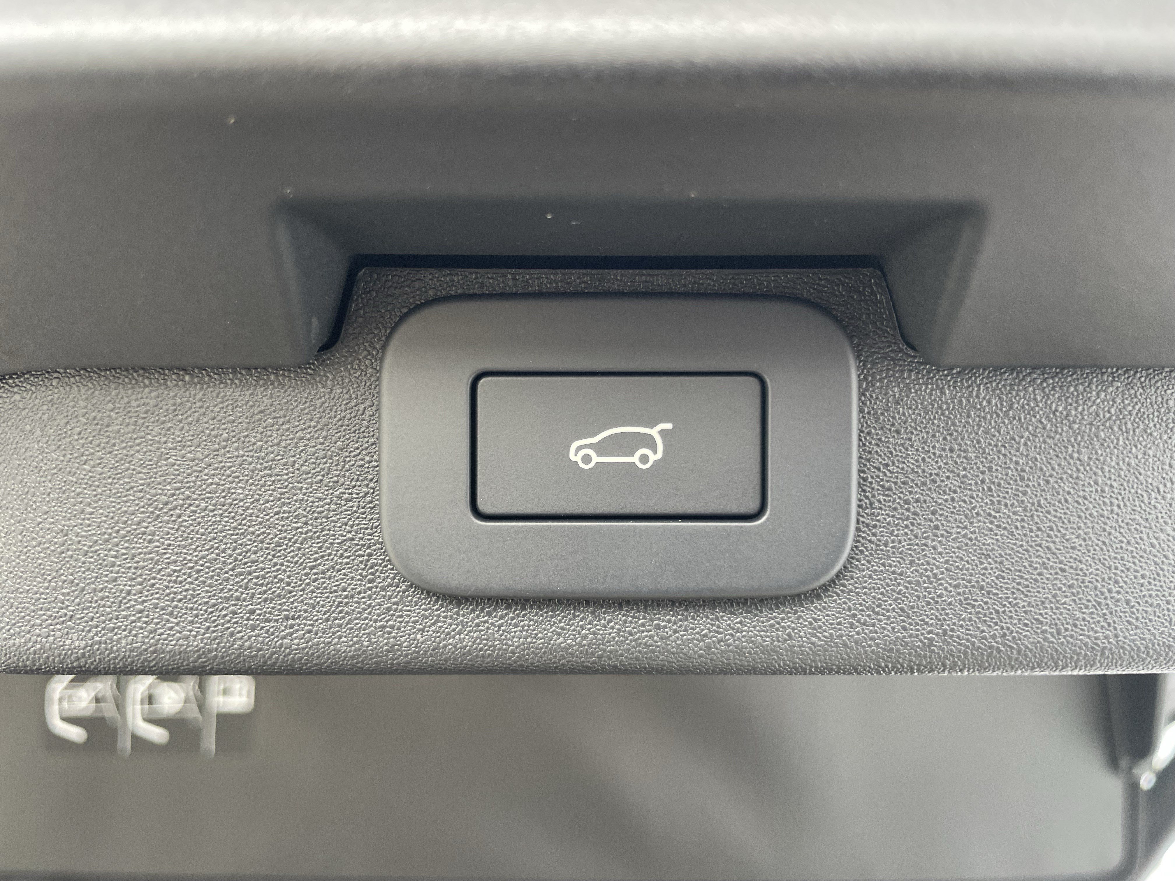 New 2026 Land Rover Discovery Dynamic SE AWD/4WD image 40