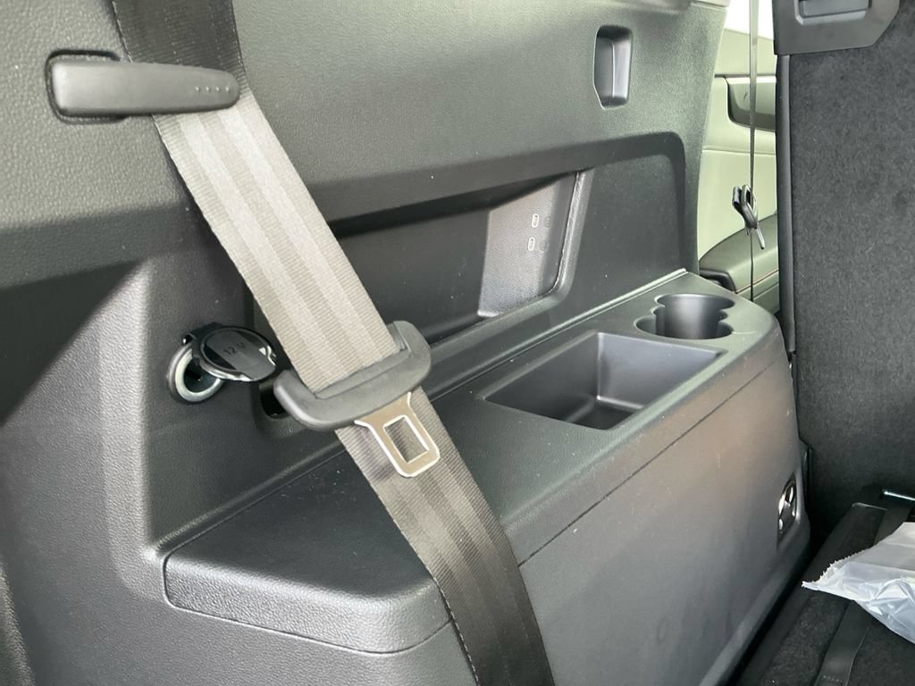New 2026 Volkswagen Atlas Peak Edition AWD/4WD image 21