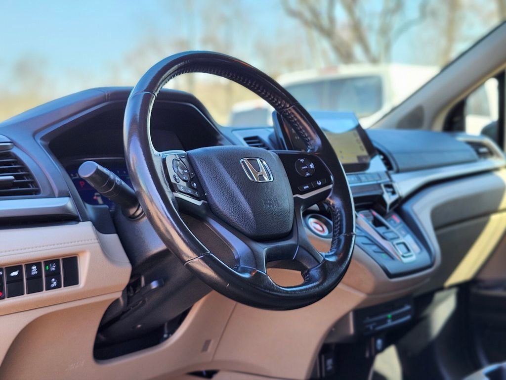 Used 2019 Honda Odyssey EX-L image 19