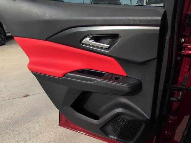 New 2026 Chevrolet Equinox EV RS FWD image 9