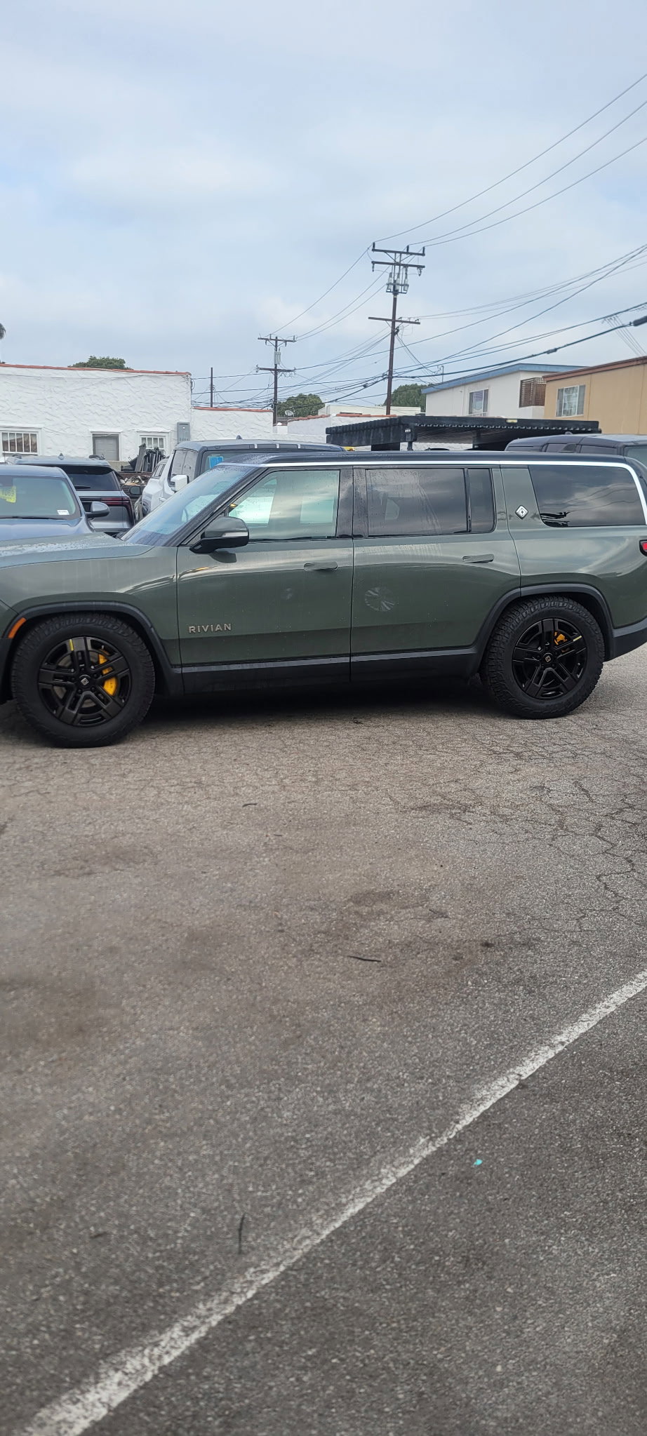 Used 2022 Rivian R1S Launch Edition
