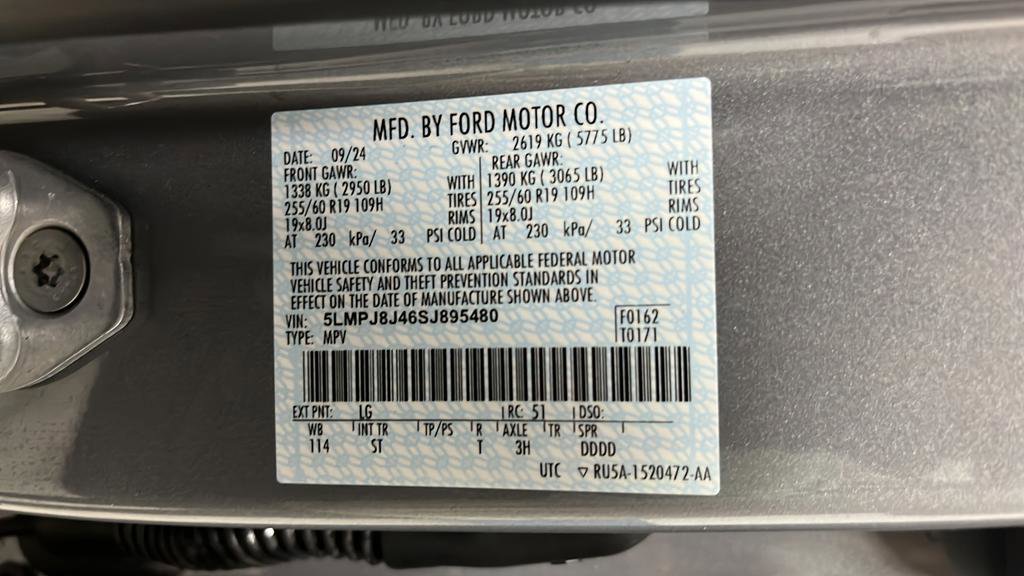 Used 2025 Lincoln Nautilus Premier w/ Equipment Group 102A AWD/4WD image 31