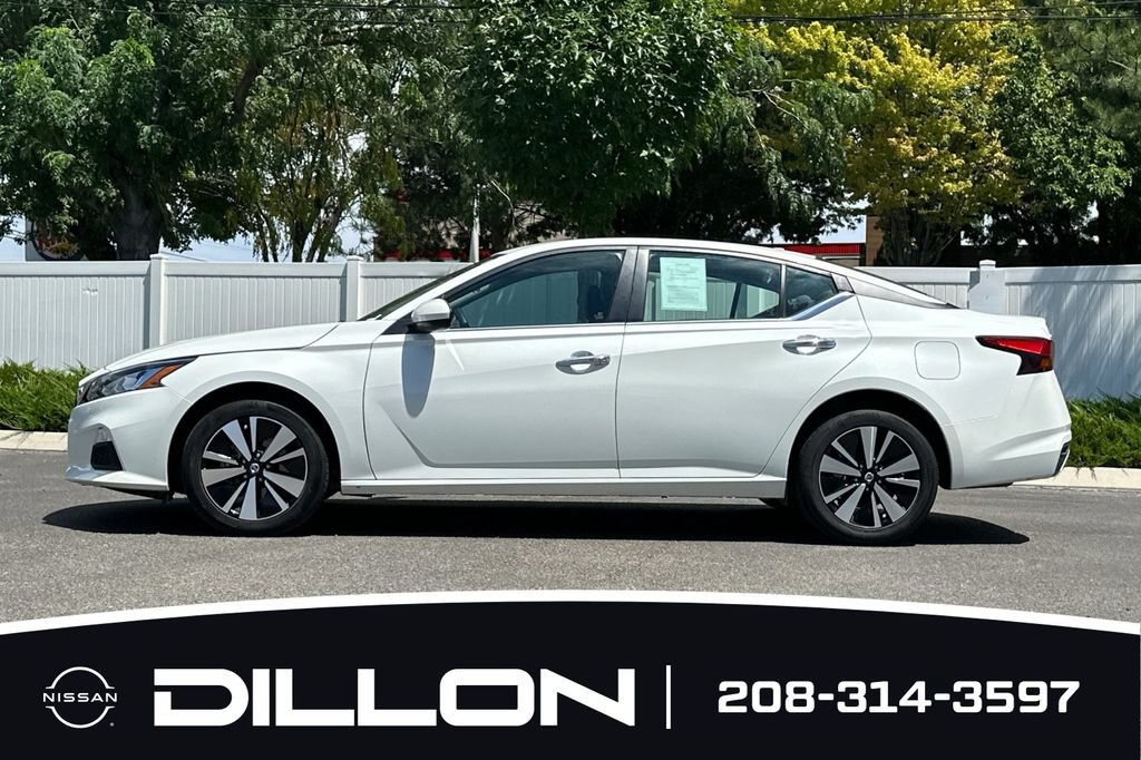 Used 2022 Nissan Altima 2.5 SV AWD/4WD image 7