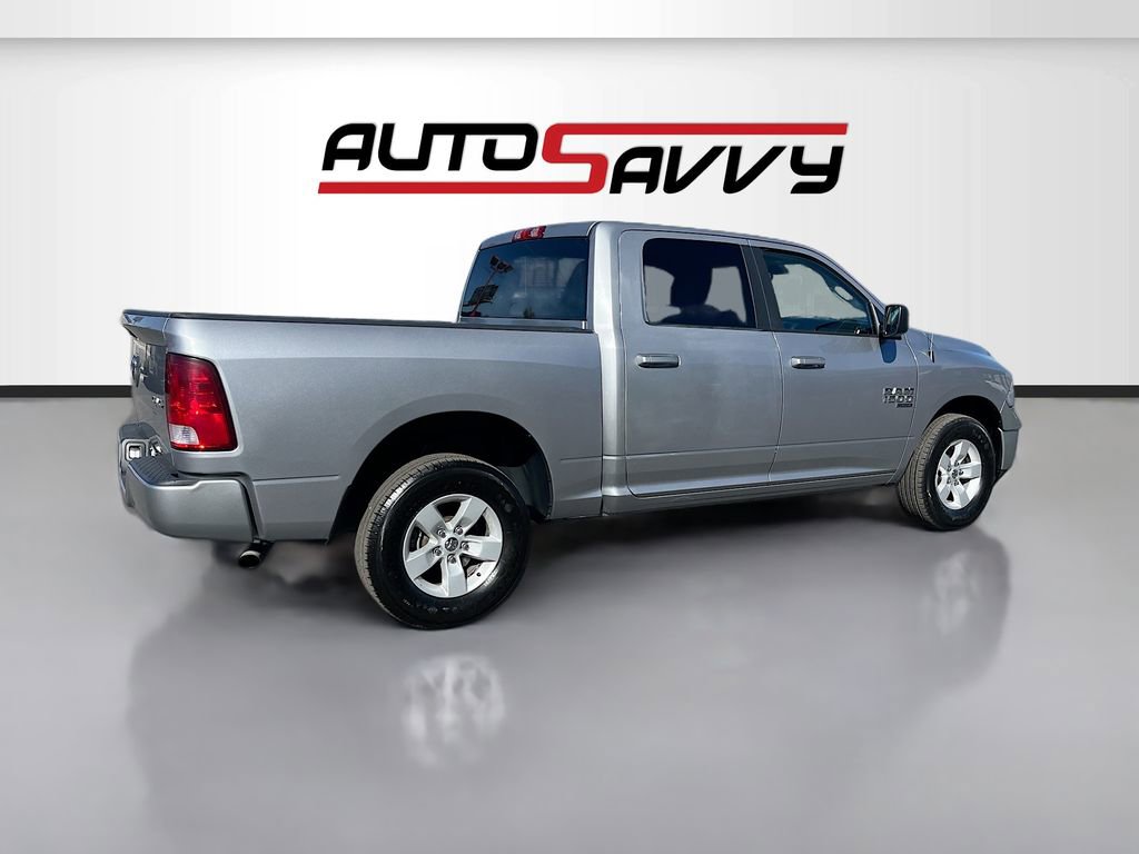 Used 2021 RAM 1500 Classic SLT image 7