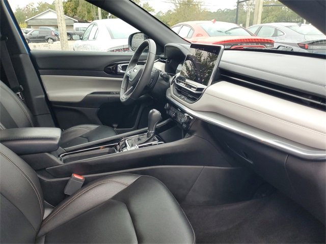 Used 2024 Jeep Compass Limited image 34