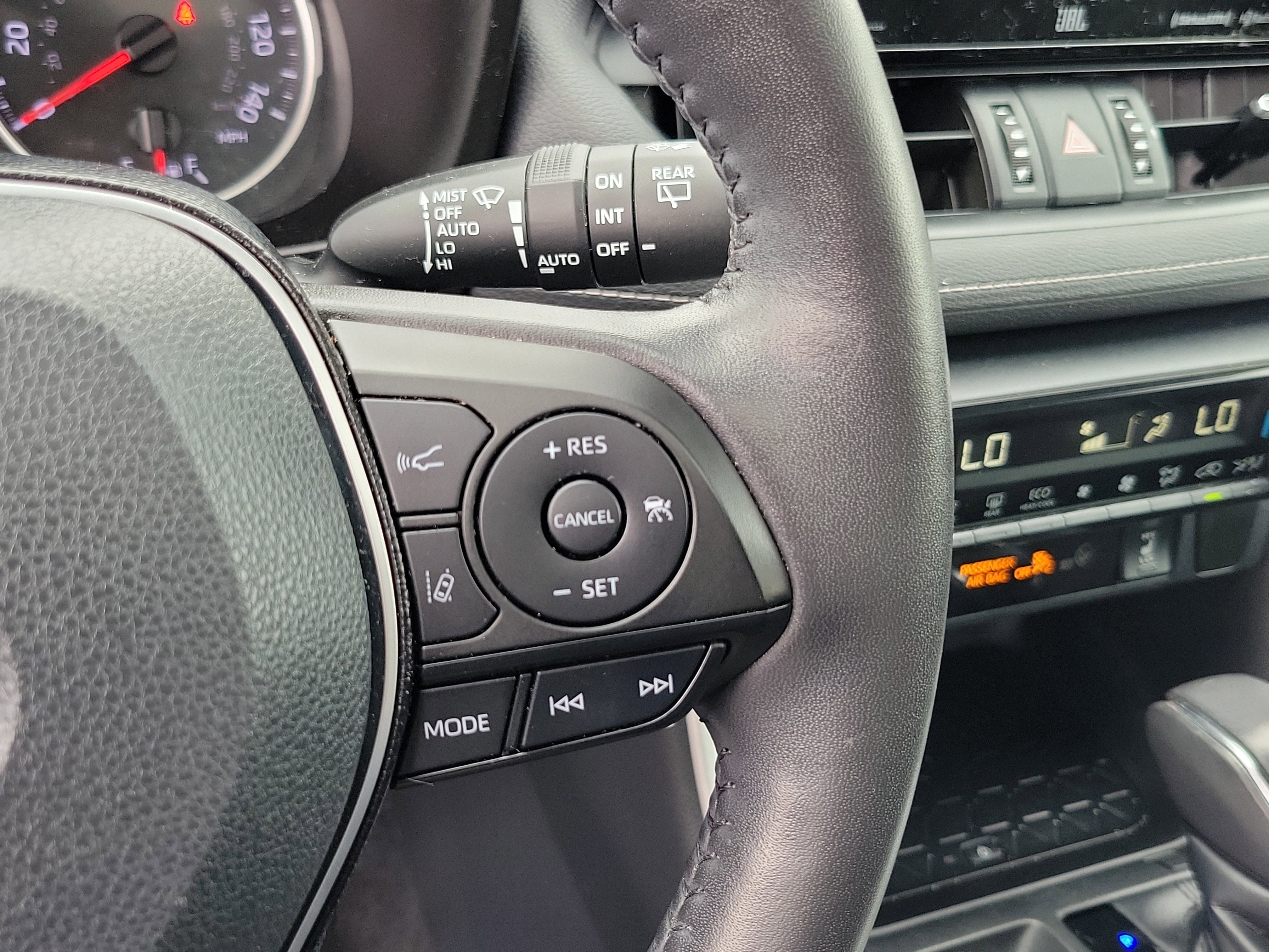 Certified 2019 Toyota RAV4 XLE Premium AWD/4WD image 23