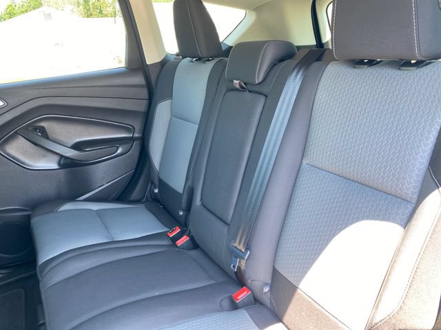 Used 2018 Ford Escape SE FWD image 18
