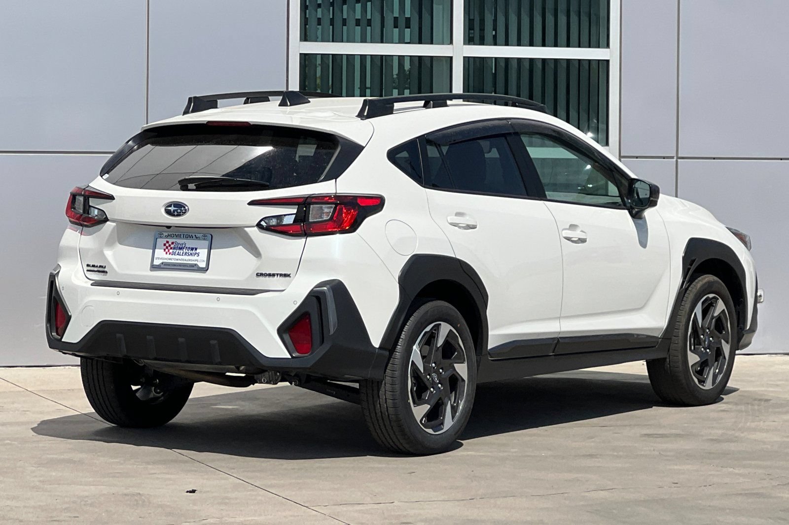 Used 2026 Subaru Crosstrek 2.5i Limited w/ Crosstrek Mirror Package AWD/4WD image 4