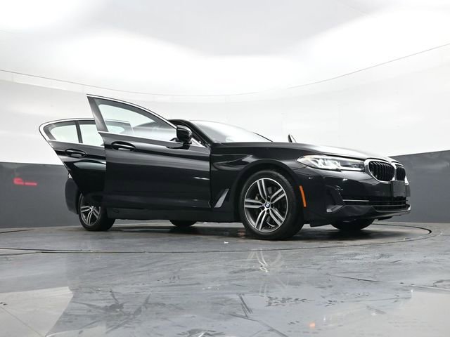 Used 2022 BMW 530i xDrive w/ Convenience Package image 45
