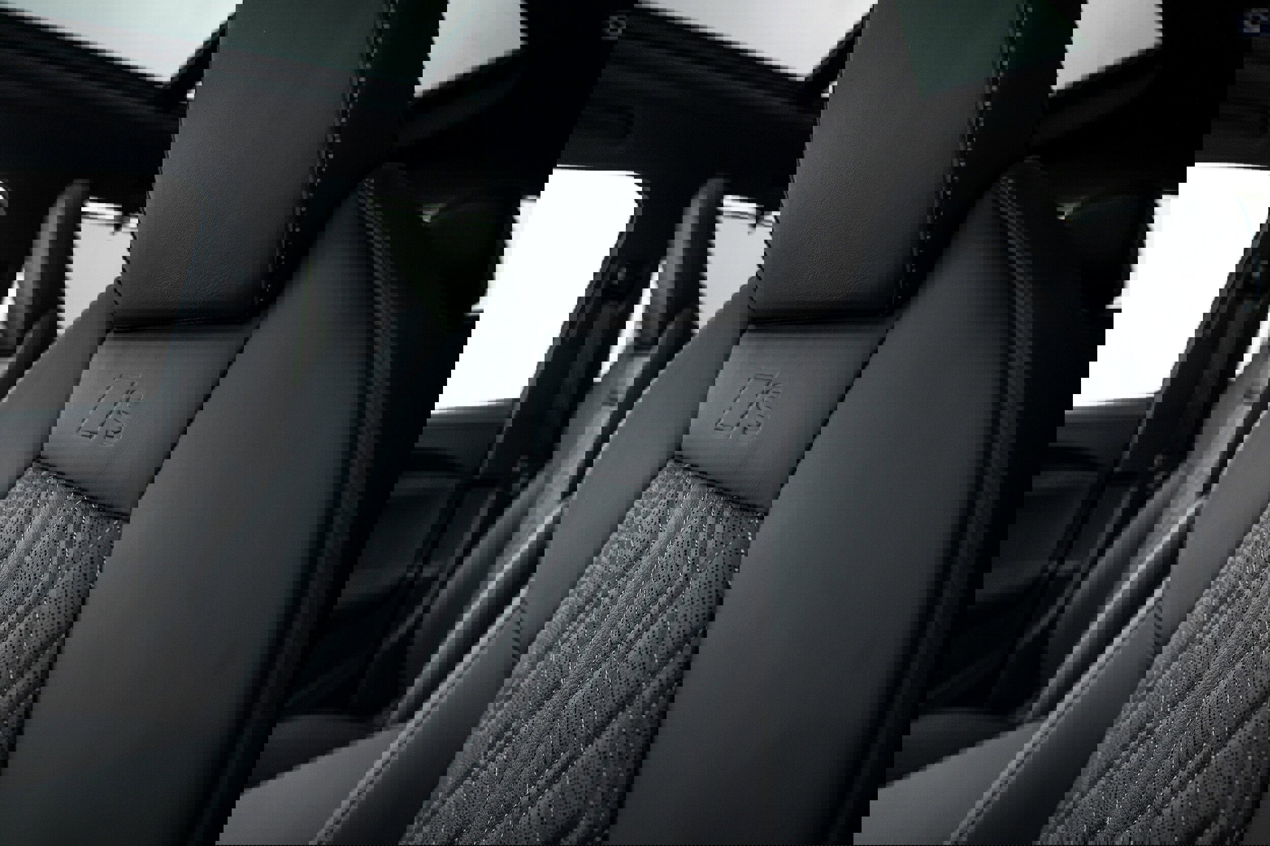 New 2025 Audi SQ5 Premium Plus image 18