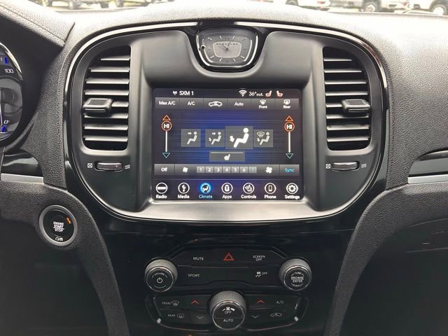 Used 2019 Chrysler 300 S image 15