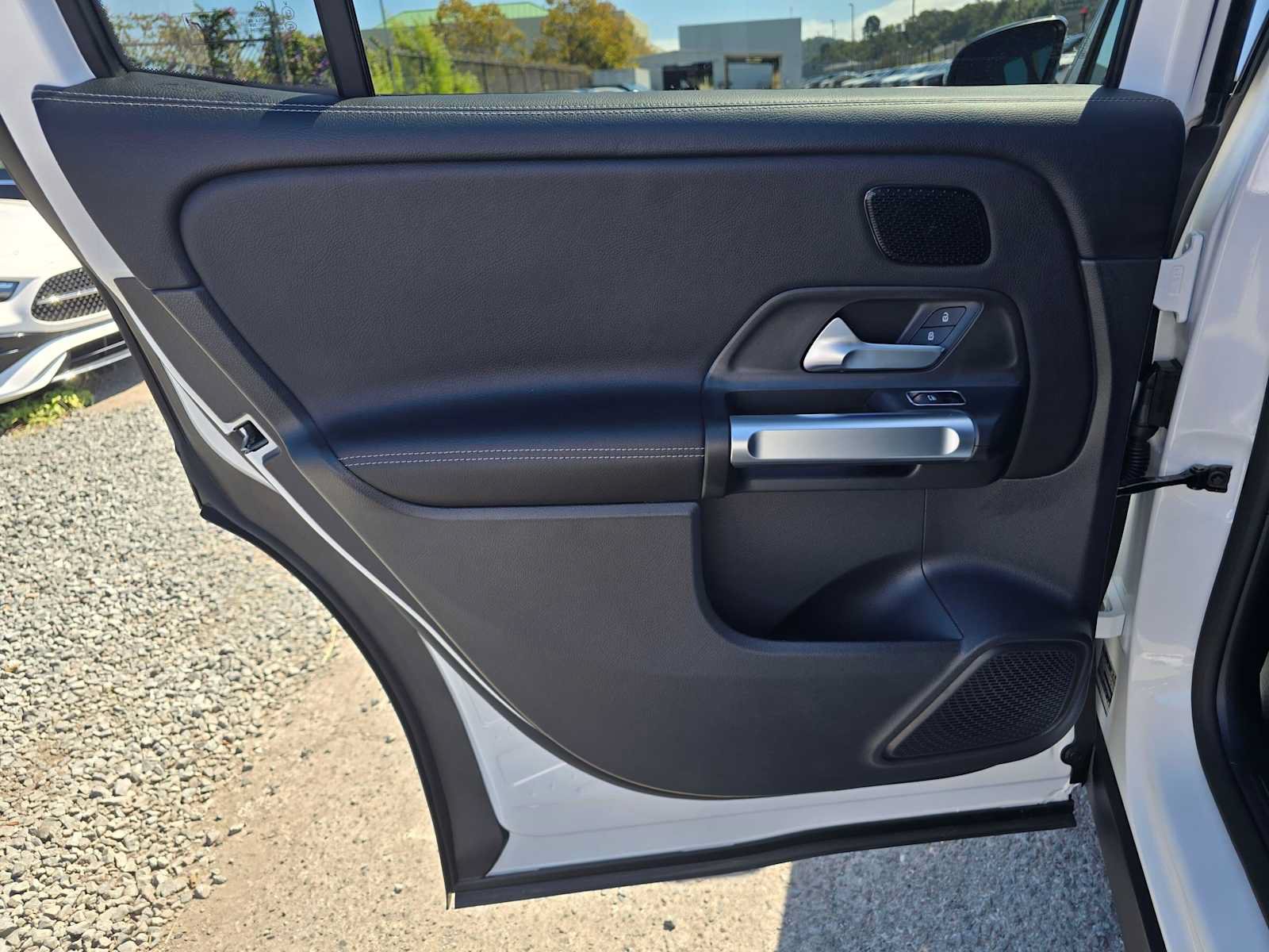 New 2026 Mercedes-Benz GLB 250 image 7