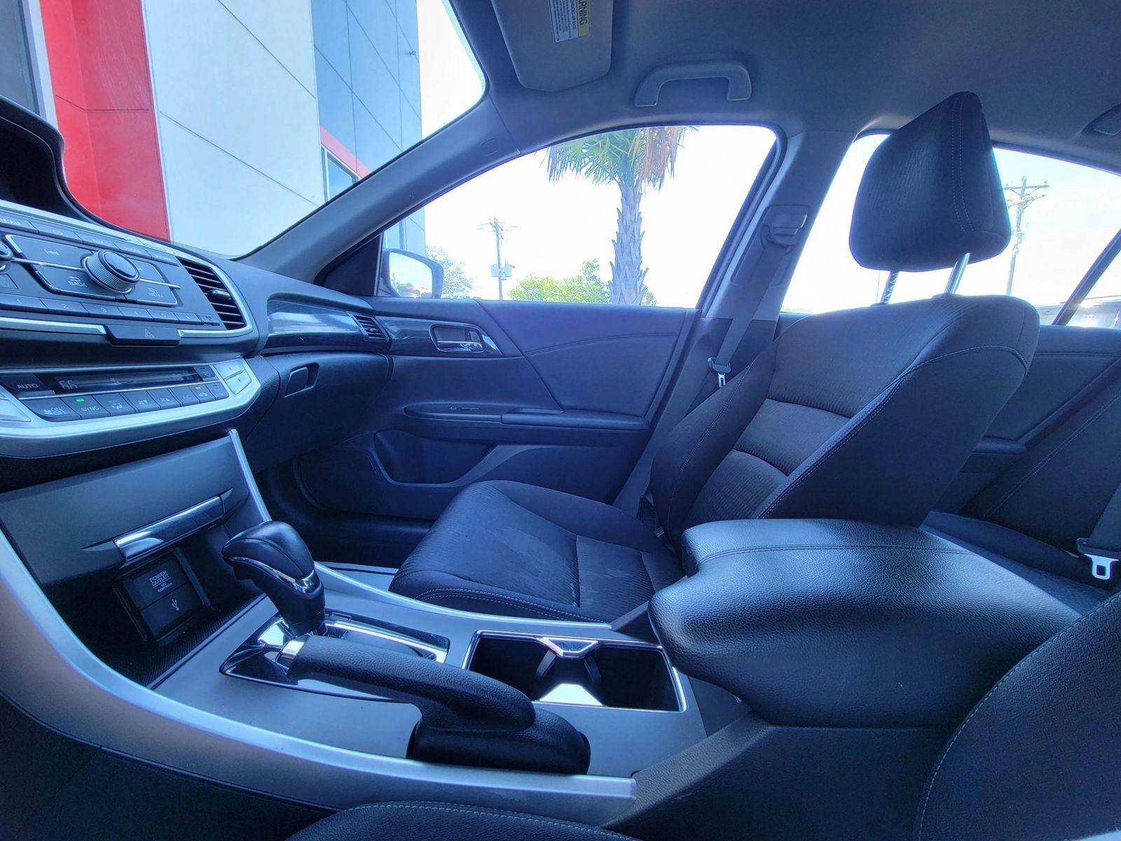 Used 2014 Honda Accord Sport image 16