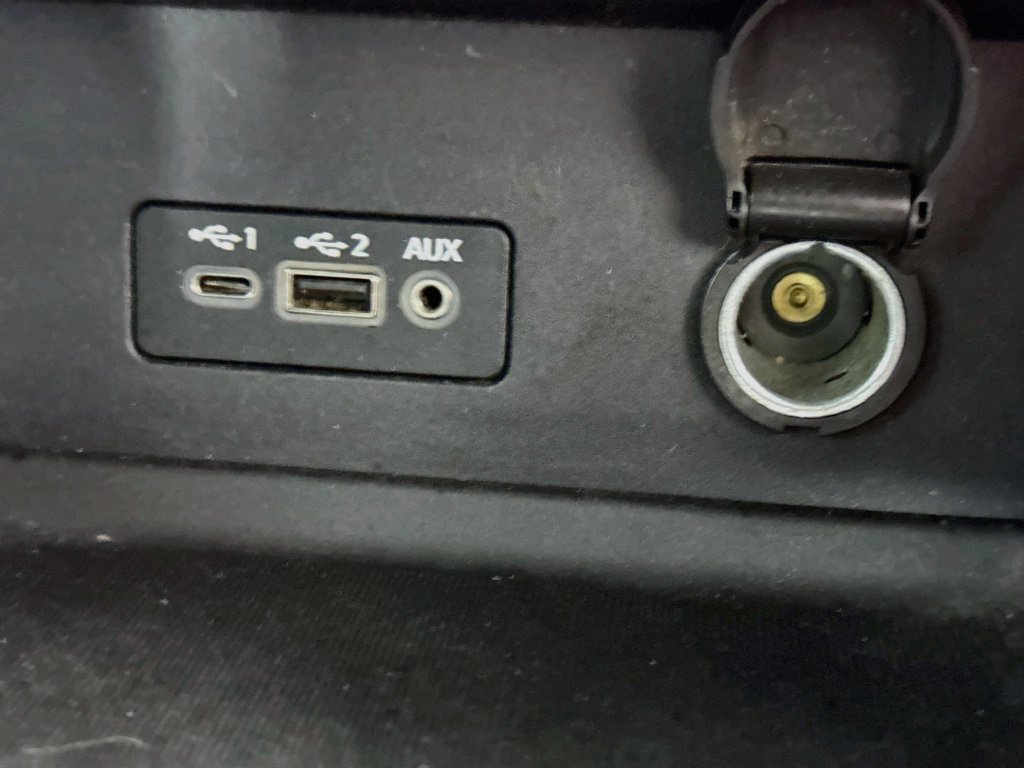 Used 2020 Nissan Sentra SV FWD image 41