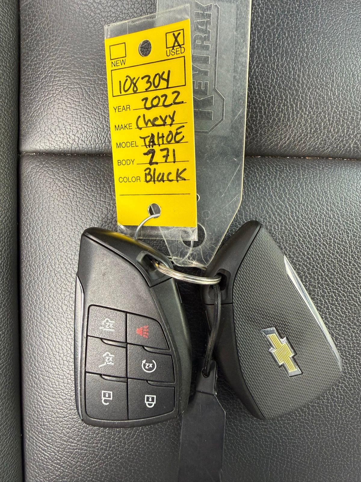 Used 2022 Chevrolet Tahoe Z71 w/ Z71 Off-Road Package AWD/4WD image 17