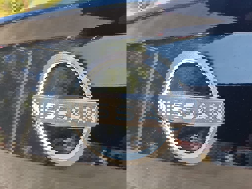 Used 2025 Nissan Altima 2.5 SV image 24