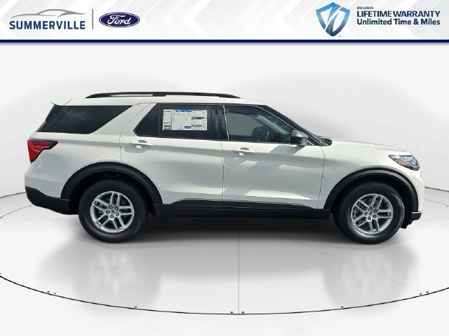 New 2027 Ford Explorer Active w/ Active Comfort Package RWD image 2