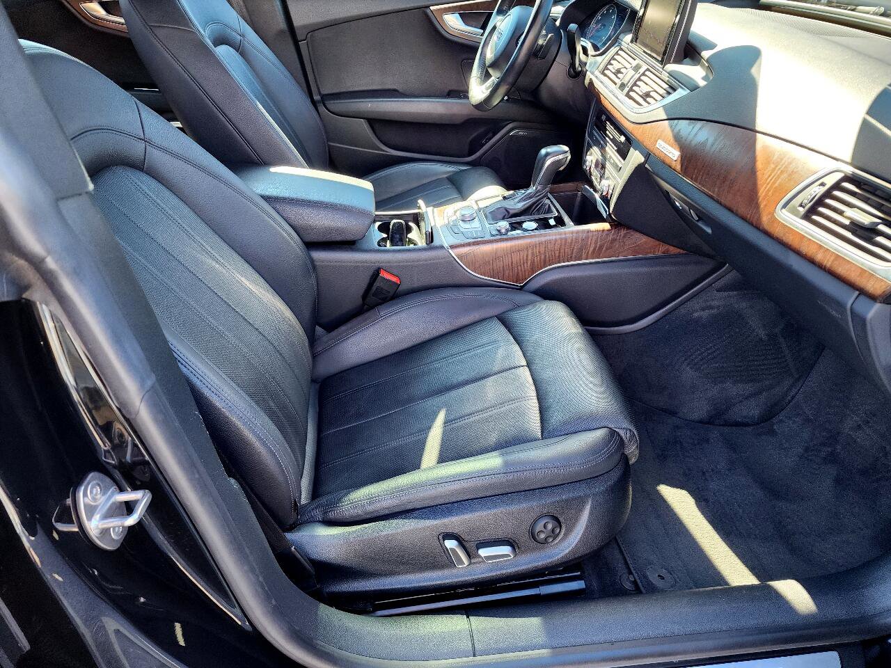 Used 2016 Audi A7 3.0T Prestige w/ Prestige Package image 29