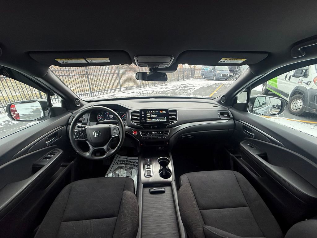 Used 2022 Honda Pilot Sport image 13