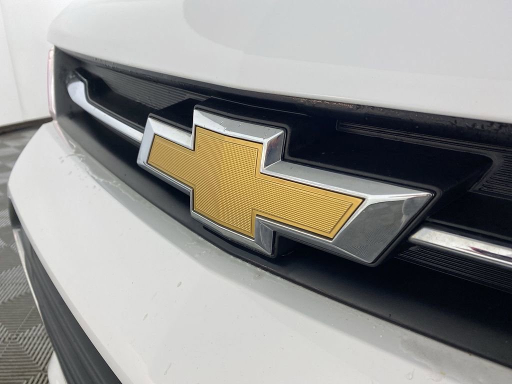 Used 2022 Chevrolet Trax LT w/ LT Convenience Package image 31