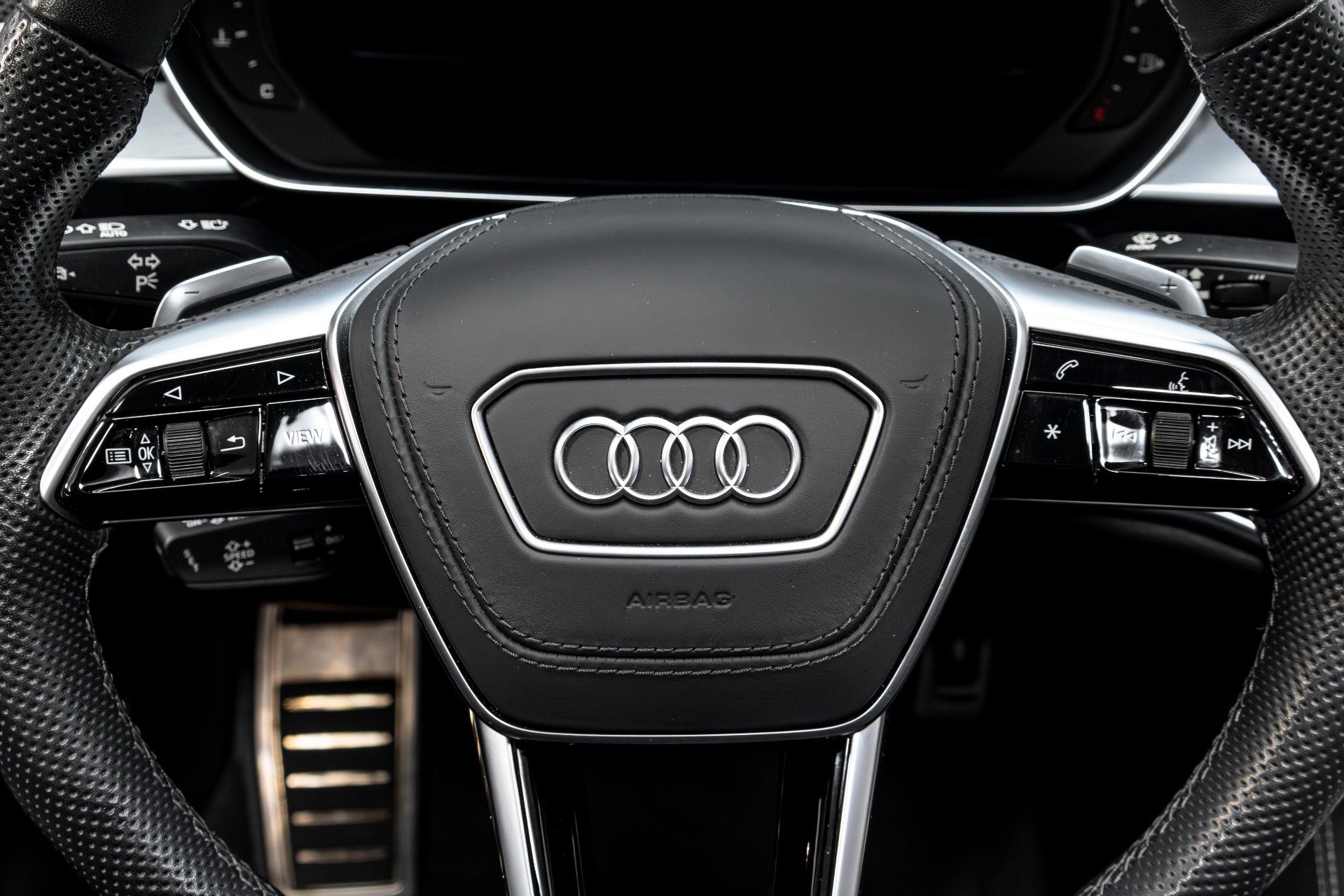 Used 2023 Audi S8 image 62