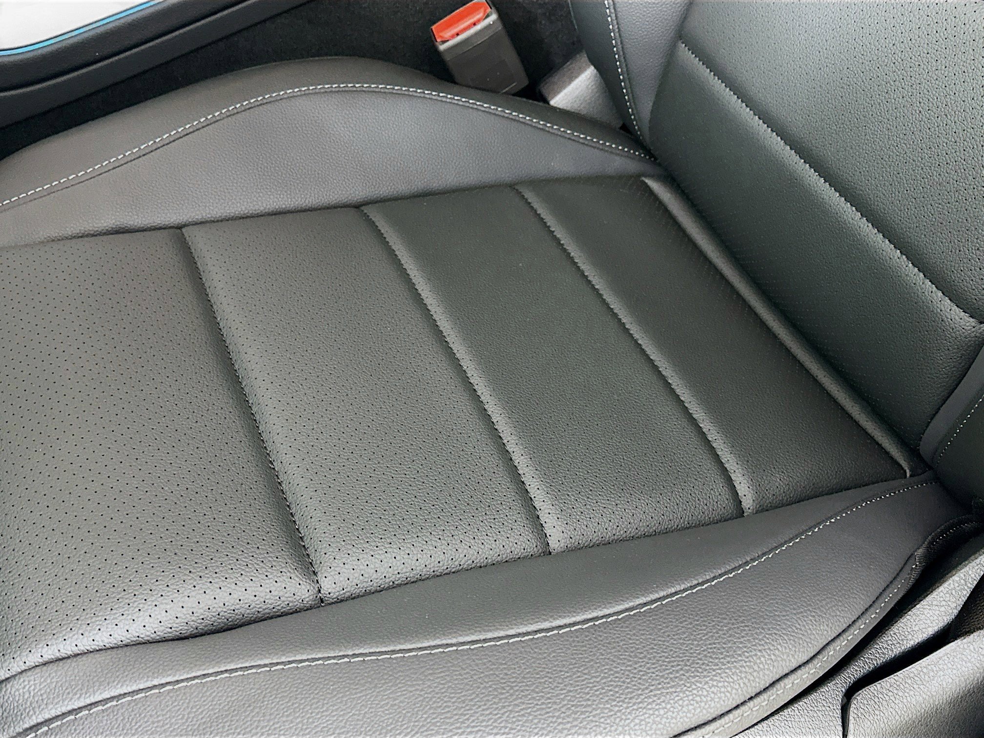 Used 2026 Mercedes-Benz GLS 450 4MATIC image 25