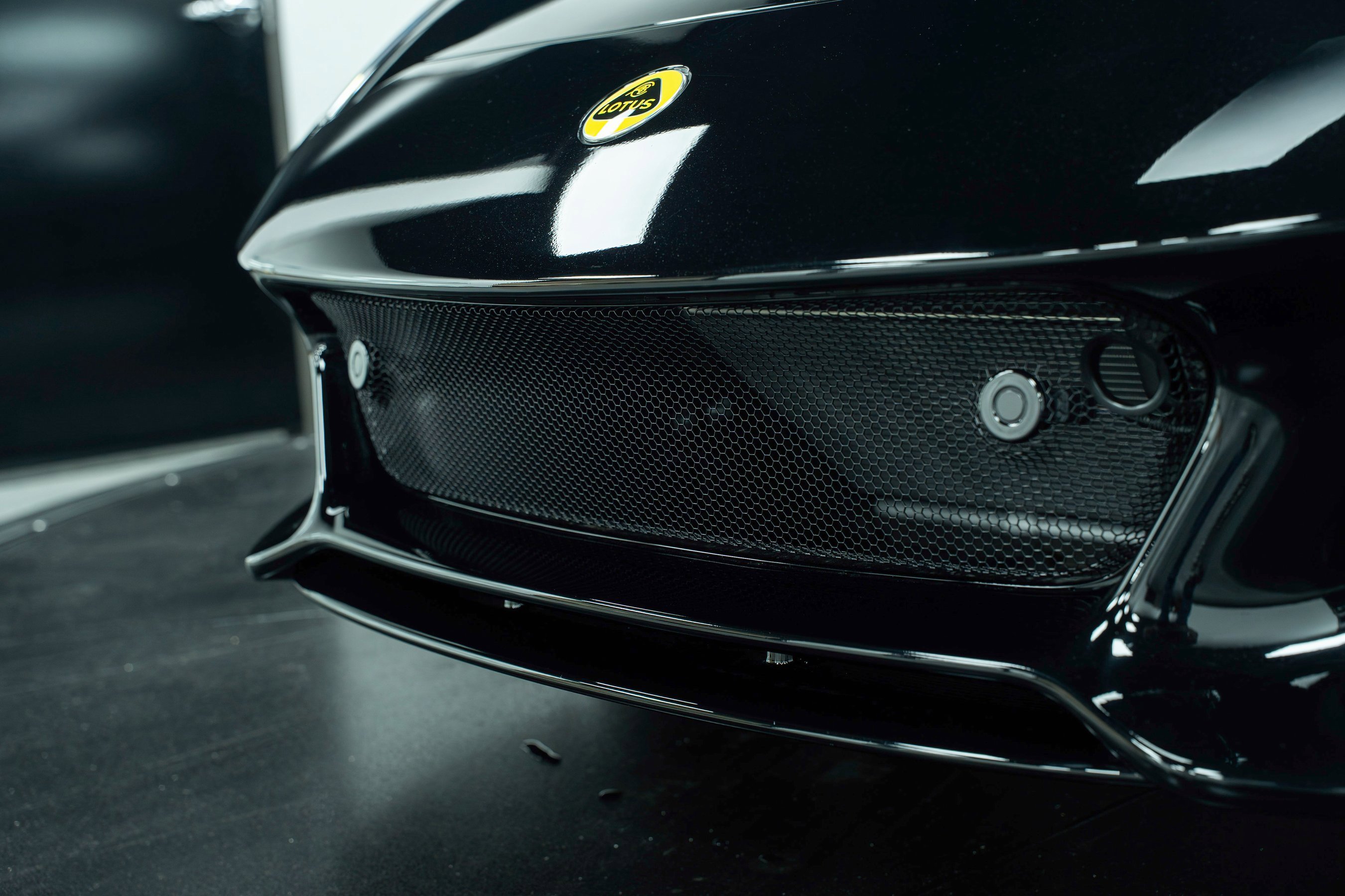 New 2025 Lotus Emira image 10