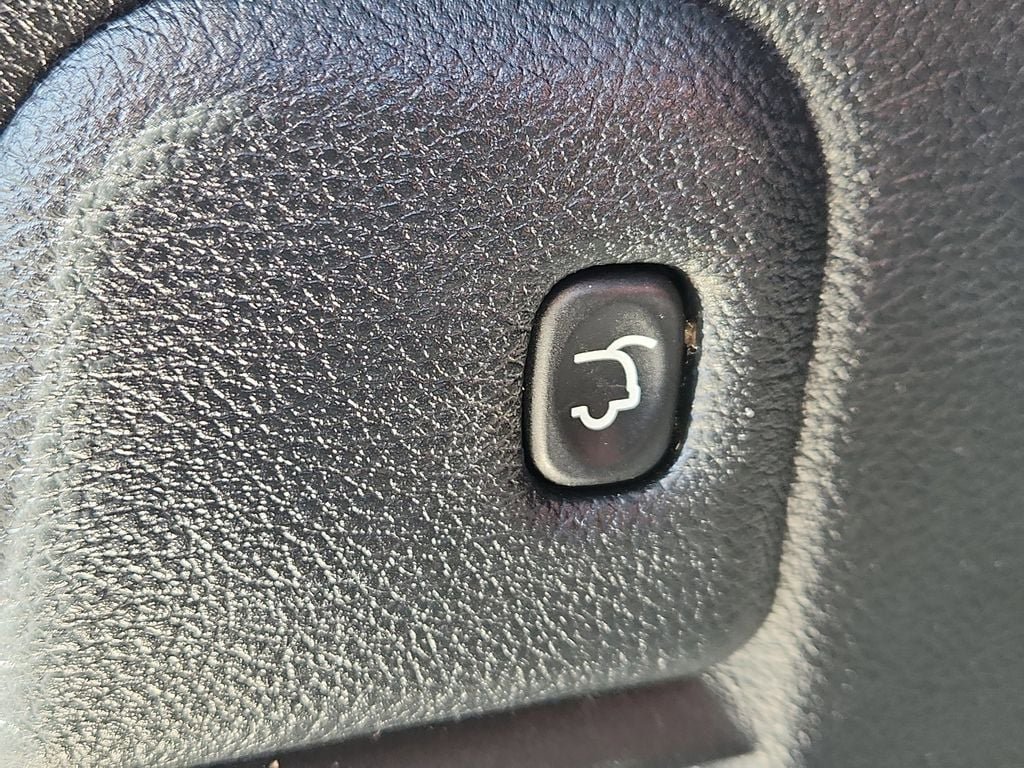 Used 2017 Jeep Grand Cherokee Trailhawk w/ Trailhawk Luxury Group AWD/4WD image 29