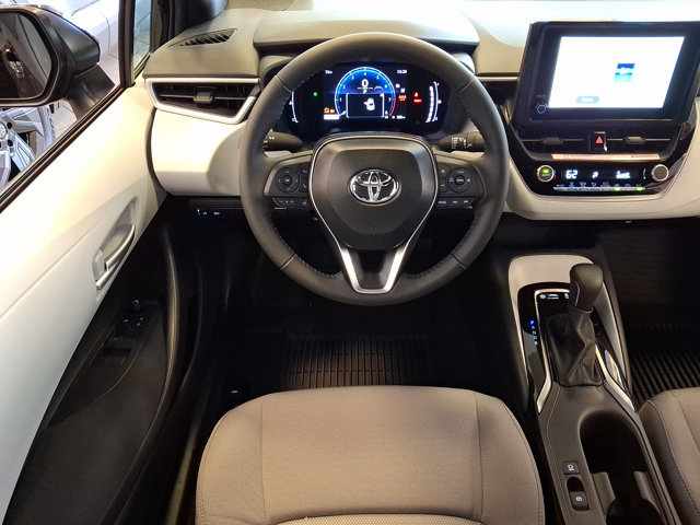 Used 2026 Toyota Corolla SE FWD image 11