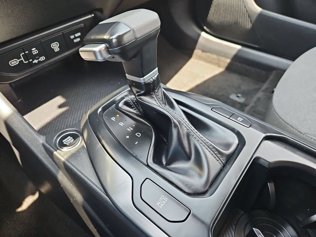 Used 2025 Kia K4 FWD image 20