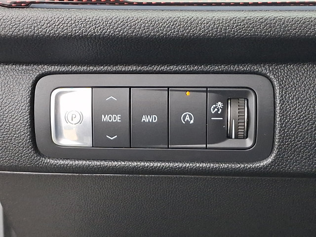 Used 2026 Chevrolet Traverse RS AWD/4WD image 9