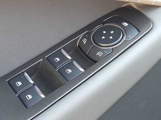 New 2025 Ford Explorer Active image 17