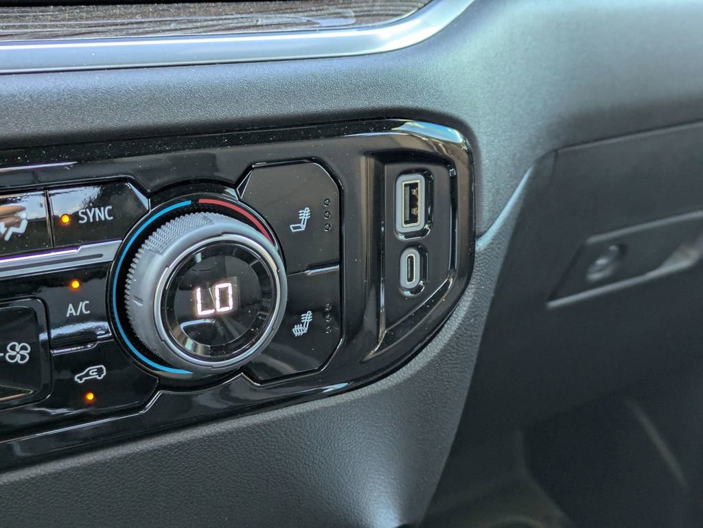 New 2025 Chevrolet Silverado 1500 LT w/ Safety Package image 27